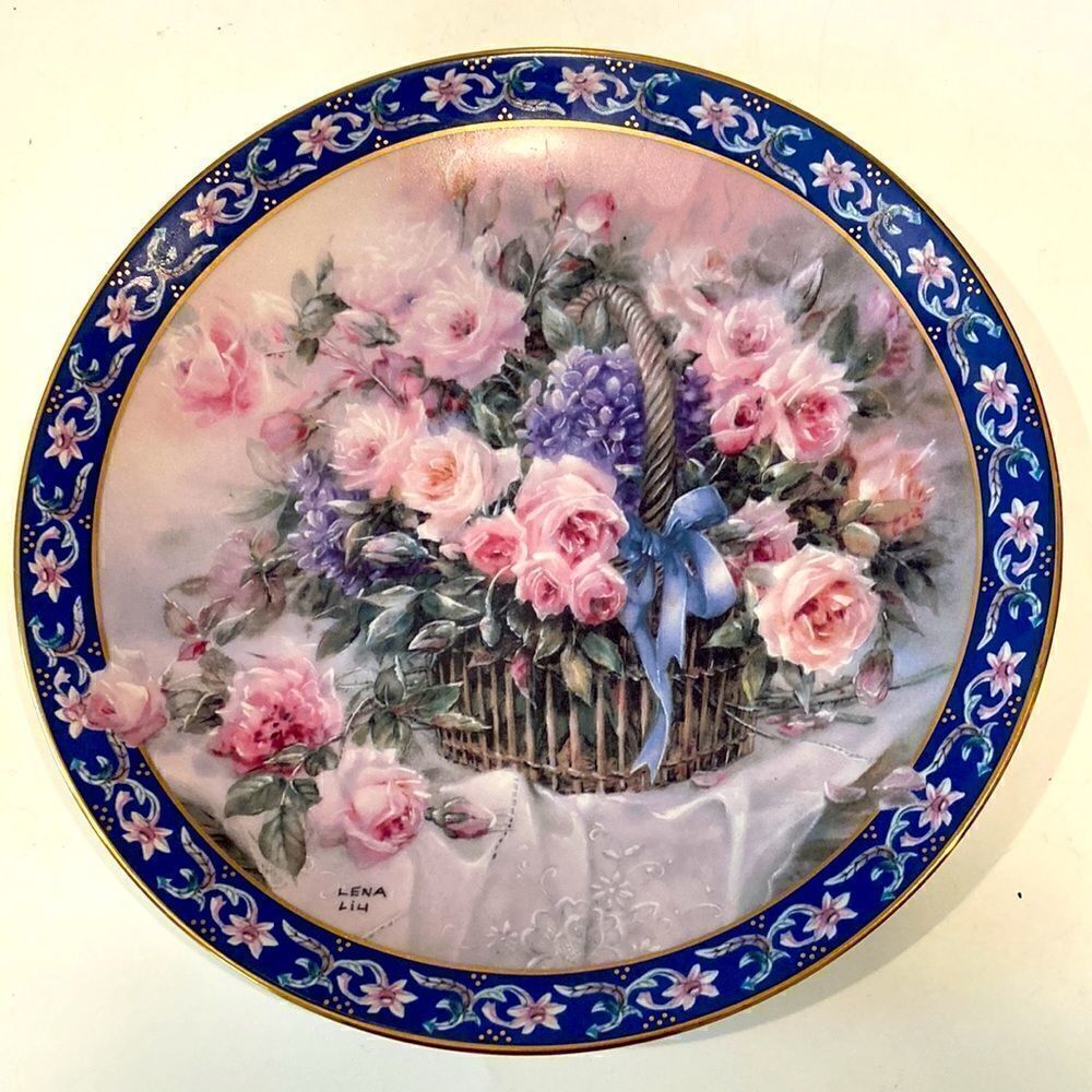 LENA LIU "ROSES" COLLECTIBLE PLATE VINTAGE